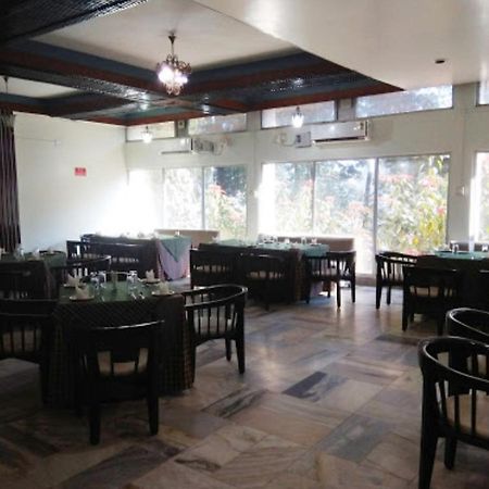 Hotel Japfu Kohima エクステリア 写真